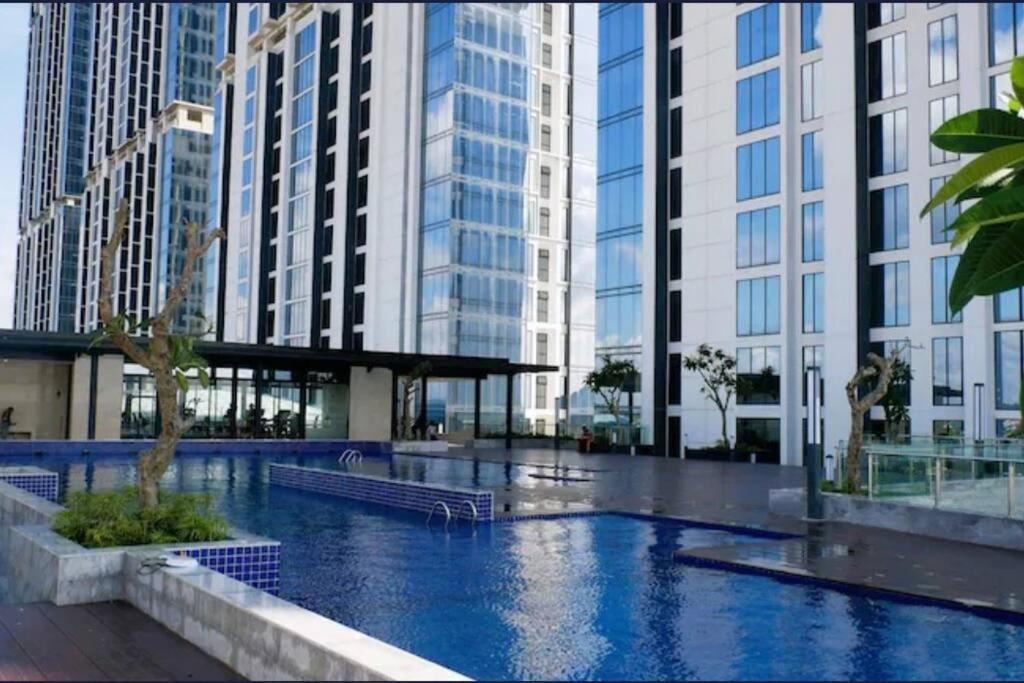 Comfortstay-pollux Mall Center Tower B #3902 Batam